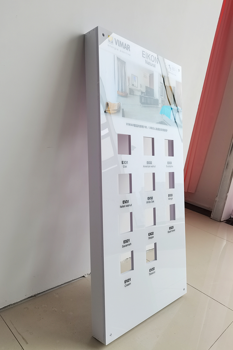 12MM厚度的PVC板+2MM厚度亚克力UV四周围边箱式开关展板侧面细节图