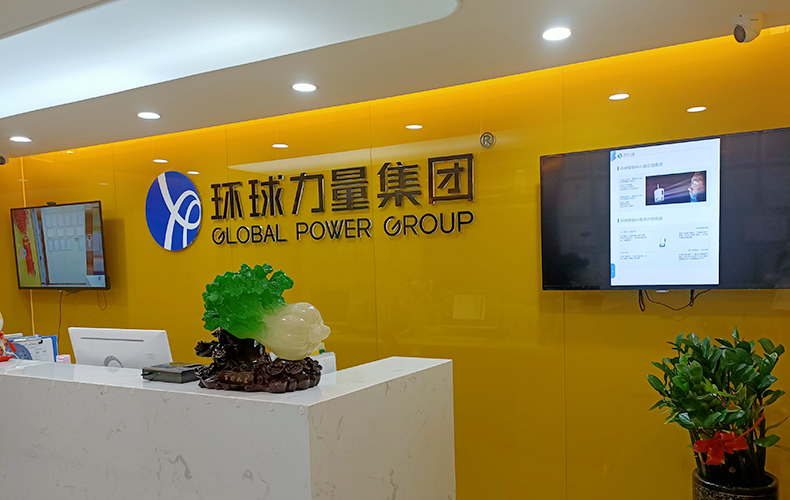2+6亚克力水晶字黑色+LOGO UV侧面实物图