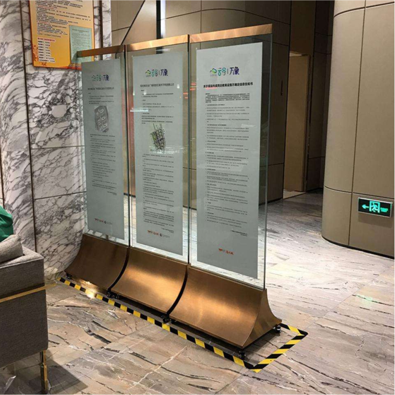 商场玻璃立牌不锈钢水牌广告展示牌丽屏展架立式落地宣传海报架子