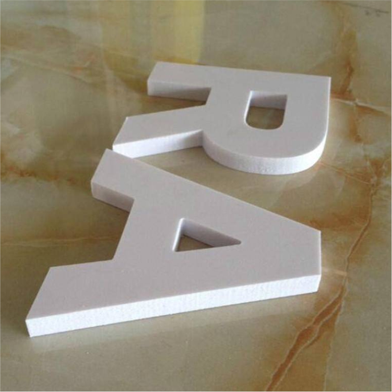 12MM厚度白色PVC板立体雕刻字实物细节展示图               